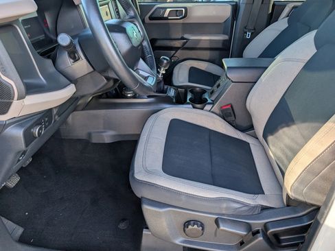 Used 2022 Ford Bronco Big Bend image 25