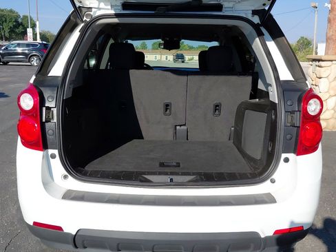 Used 2015 Chevrolet Equinox LT image 9