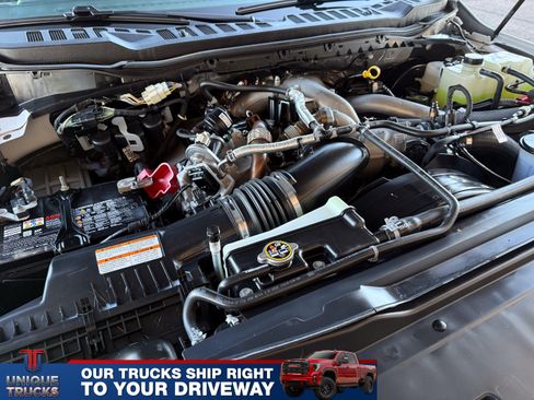 Used 2025 Ford F350 Lariat image 14