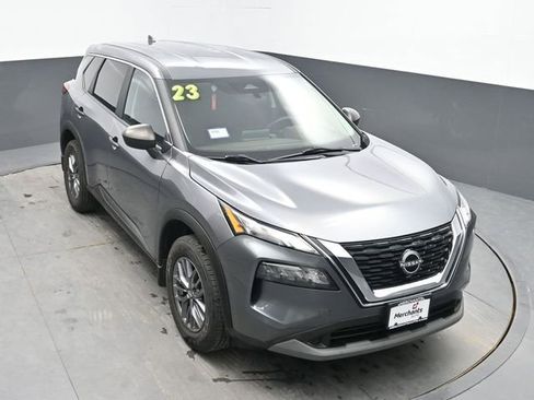 Used 2023 Nissan Rogue S AWD/4WD image 22