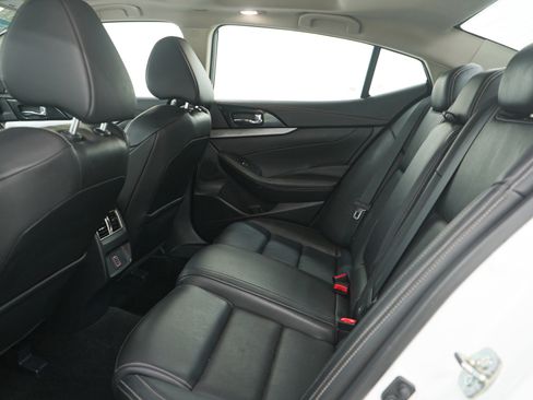 Used 2018 Nissan Maxima 3.5 SL image 13
