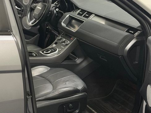 Used 2018 Land Rover Range Rover Evoque SE Premium AWD/4WD image 11