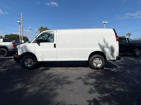 New 2024 Chevrolet Express 2500 Work Van 3D Cargo Van w/ Driver Convenience Package image 6