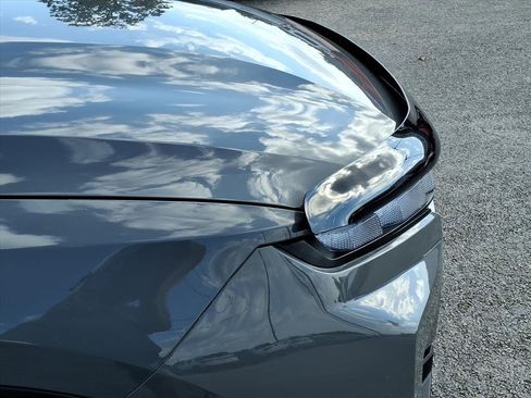 Used 2025 Hyundai Santa Cruz SE image 9