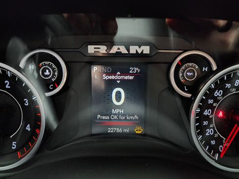 Used 2023 RAM 2500 Big Horn w/ Night Edition image 10