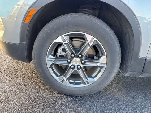 Used 2025 Chevrolet Blazer LT image 34