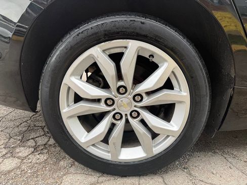 Used 2019 Chevrolet Impala LT image 28