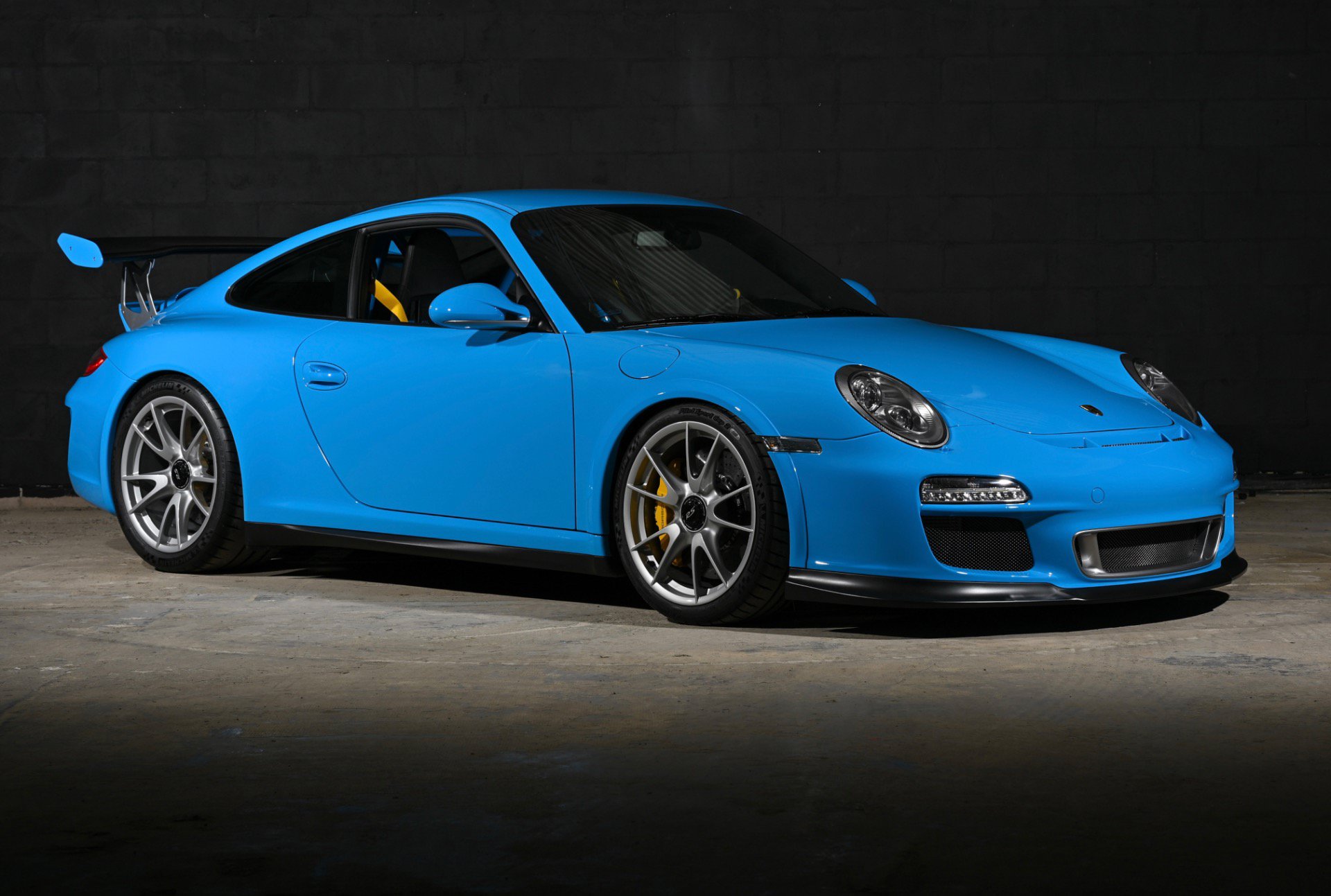 Used 2011 Porsche 911 GT3 RS RWD image 9