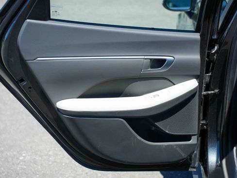 Used 2023 Hyundai Sonata Blue FWD image 16