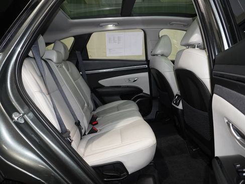 Certified 2023 Hyundai Tucson Limited w/ Cargo Package FWD image 16