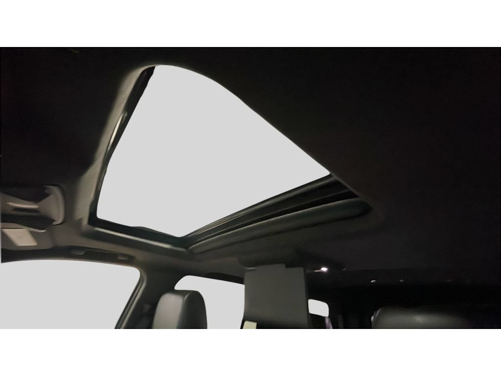 Used 2019 Cadillac Escalade Platinum AWD/4WD image 15