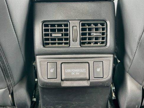 Used 2018 Subaru Outback 2.5i Limited AWD/4WD image 26