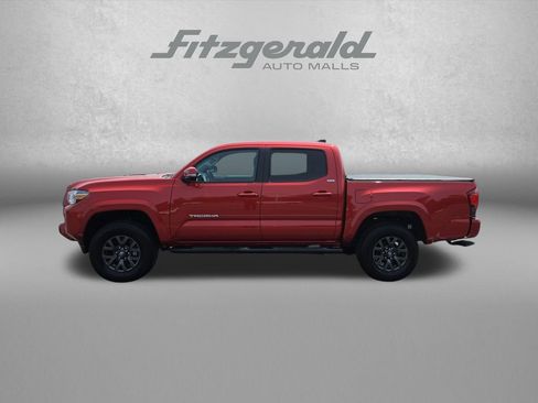 Used 2023 Toyota Tacoma SR5 w/ Technology Package AWD/4WD image 5