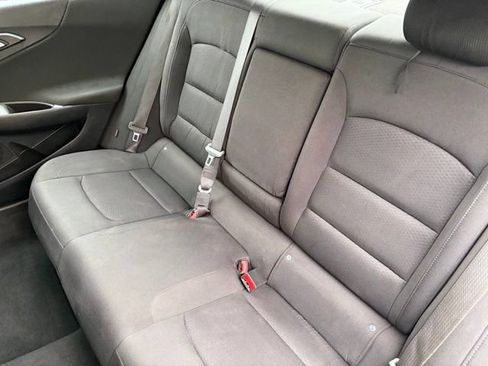 Used 2021 Chevrolet Malibu LT FWD image 28