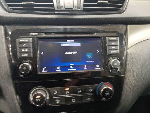 Used 2019 Nissan Rogue Sport S AWD/4WD image 15