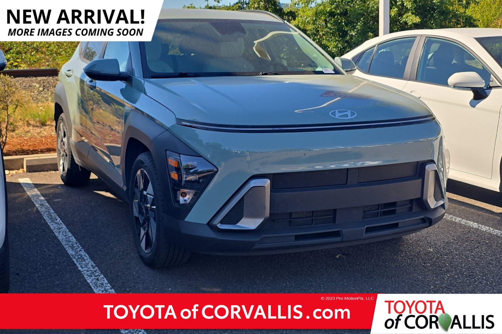 Used 2025 Hyundai Kona SEL FWD image 1