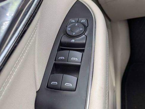 Used 2023 Buick Envision Preferred FWD image 25