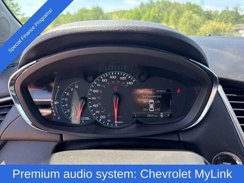 Used 2021 Chevrolet Trax LT w/ Driver Confidence Package FWD image 20
