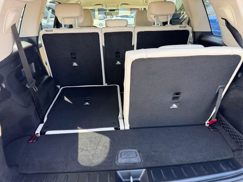 Used 2021 Mercedes-Benz GLB 250 image 27