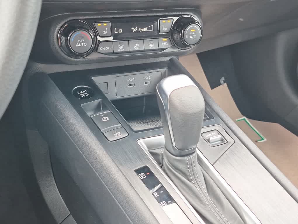 New 2027 Nissan Kicks SV AWD/4WD image 12