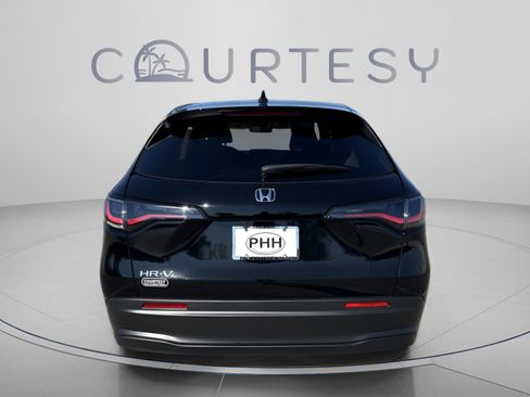 Used 2026 Honda HR-V LX image 6