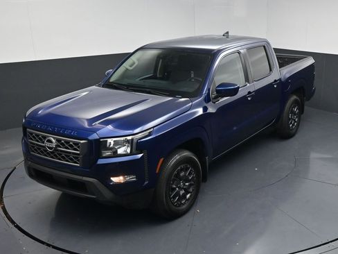 Used 2022 Nissan Frontier SV image 16