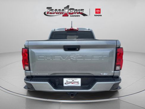 Used 2024 Chevrolet Colorado LT w/ LT Convenience Package RWD image 8