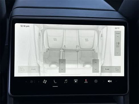 Used 2026 Tesla Model Y Long Range image 17