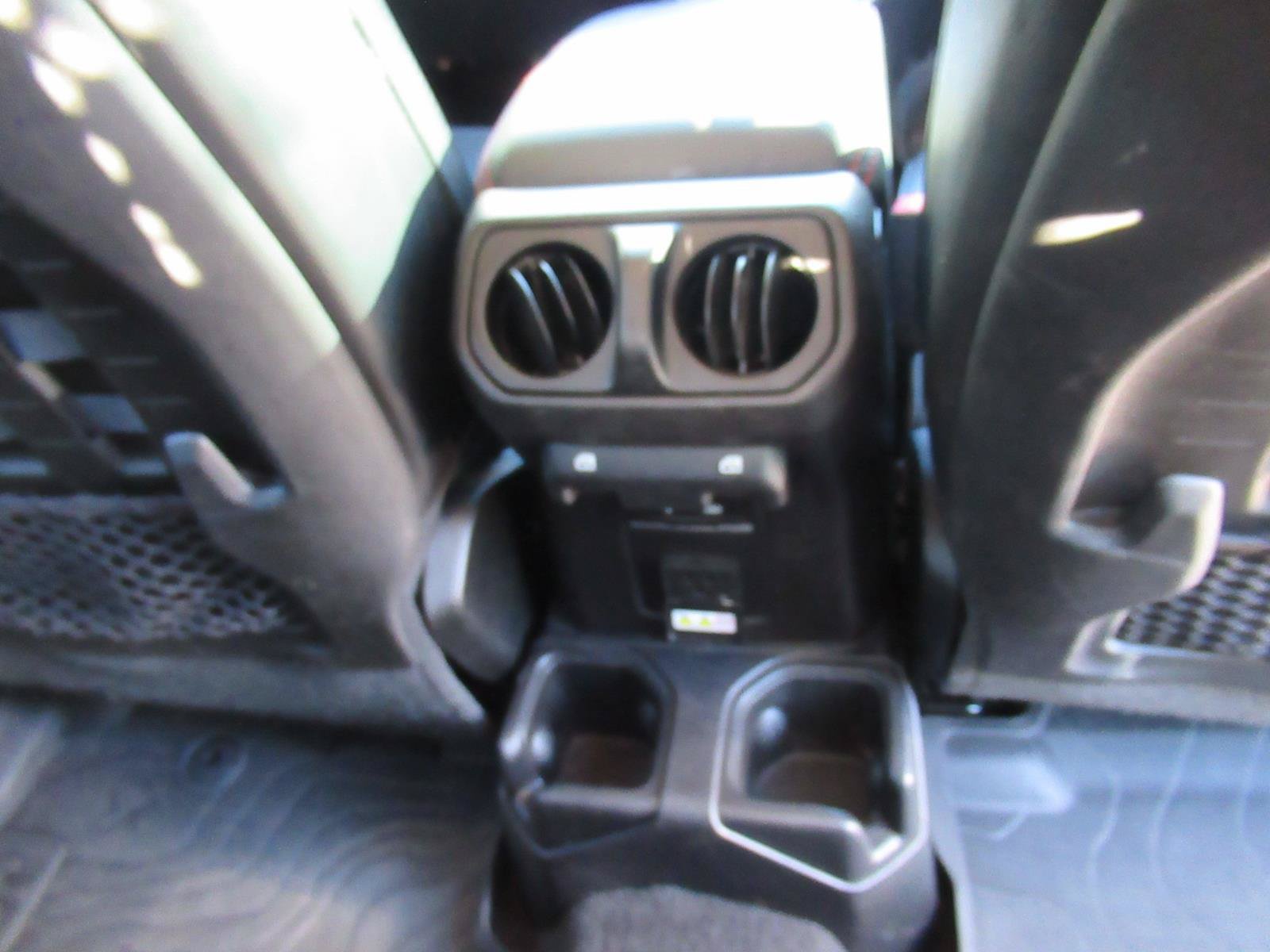 Used 2020 Jeep Gladiator Rubicon AWD/4WD image 31