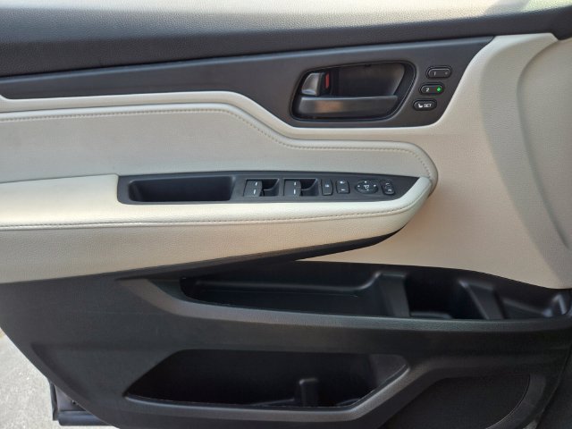 Used 2025 Honda Odyssey EX-L image 38