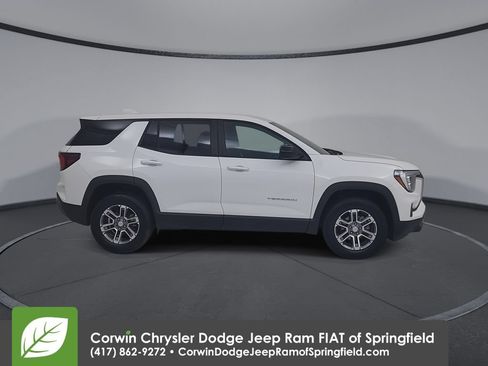 Used 2026 GMC Terrain Elevation AWD/4WD image 17
