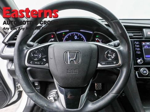 Used 2019 Honda Civic Sport image 10