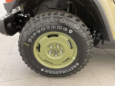 New 2026 Jeep Gladiator Willys image 8