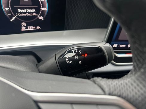 New 2026 Volkswagen Tiguan SE R-Line AWD/4WD image 19
