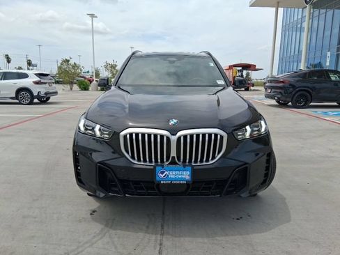 Used 2026 BMW X5 xDrive40i w/ M Sport Package AWD/4WD image 2