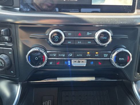 Used 2025 Ford F150 Raptor AWD/4WD image 28