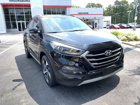 Used 2017 Hyundai Tucson Sport AWD/4WD image 2