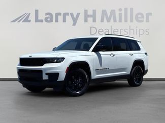 Used 2025 Jeep Grand Cherokee L Altitude RWD video 1