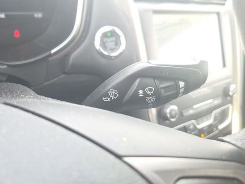 Used 2020 Ford Fusion SE image 36