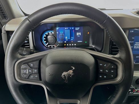 Used 2024 Ford Bronco Wildtrak image 12
