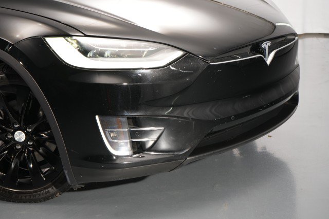 Used 2020 Tesla Model X Long Range AWD/4WD image 7