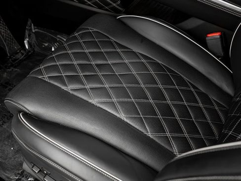 Used 2024 Genesis GV80 3.5T w/ Prestige Package image 14