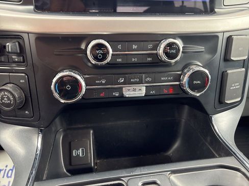 Used 2022 Ford F150 XLT w/ Equipment Group 302A High image 31