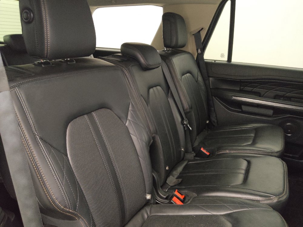 Used 2020 Ford Expedition Platinum RWD image 19