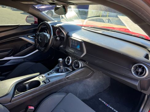 Used 2016 Chevrolet Camaro LT image 18