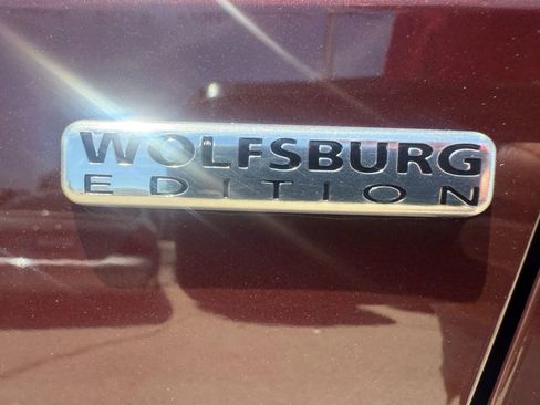 Used 2014 Volkswagen Passat 1.8T Wolfsburg Edition FWD image 4