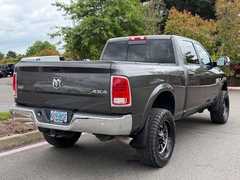 Used 2016 RAM 2500 Laramie w/ Convenience Group AWD/4WD image 7