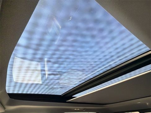 Used 2022 Ford F150 Lariat image 12