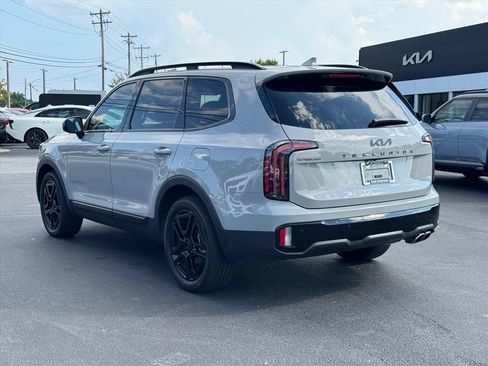 Certified 2025 Kia Telluride SX Prestige X-Line AWD/4WD image 5