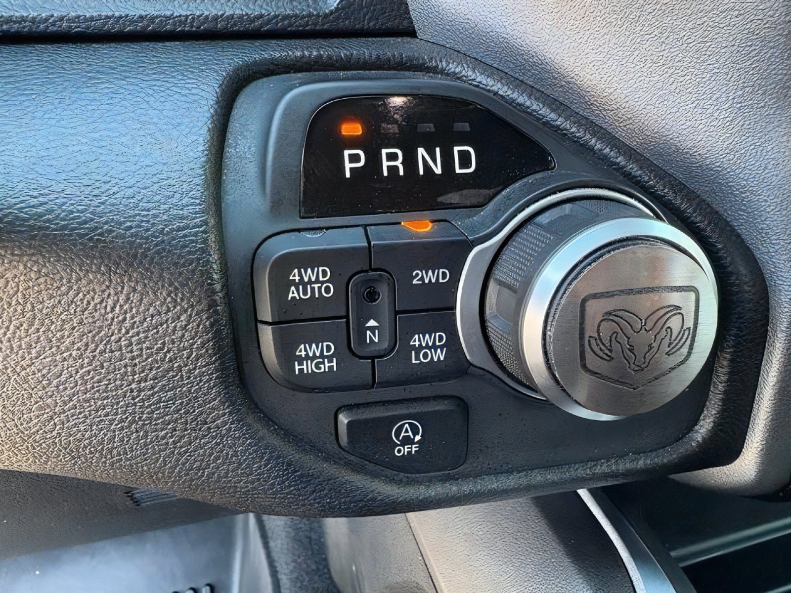 Used 2025 RAM 1500 Big Horn AWD/4WD image 27